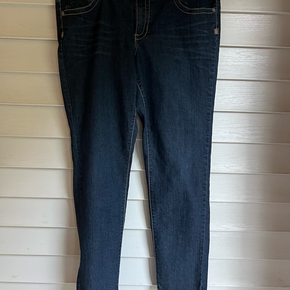 Torrid Perfect Boyfriend Mid Rise Jean Size 20 Short